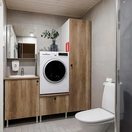 Hulvaton B - 12 Hloe, Golf