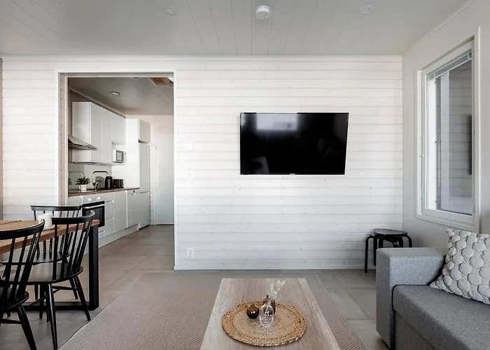 Hulvaton B - 12 Hloe, Golf * Jämsä