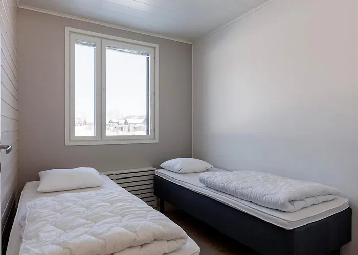 Hulvaton B - 12 Hloe, Golf *